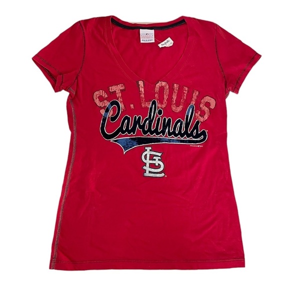 St. Louis Cardinals MLB Genuine Merchandise Women’s V-Neck Red T-shirt Small - Picture 13 of 13